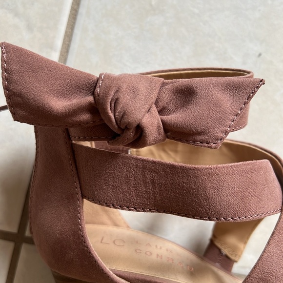 Pink heel sandals size 7 with bow - Picture 3 of 4